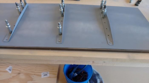 First rivets back rivet plate and back rivet strip