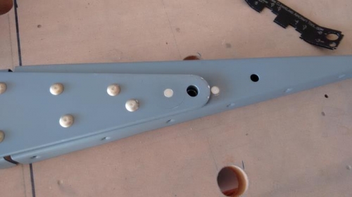 top view all rivets in