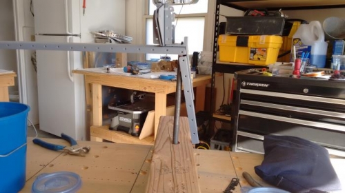 Inverted rivet block