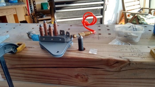 Back rivet block set up