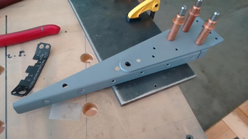 Flush rivets in for nut plate