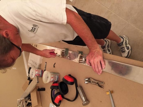 Rivet together forward horiz spar