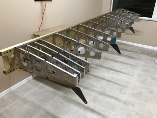 attaching center ribs to R main spar