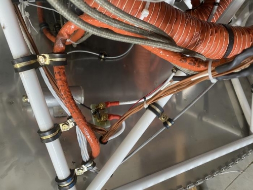 got the shunt mounted today among other wiring items