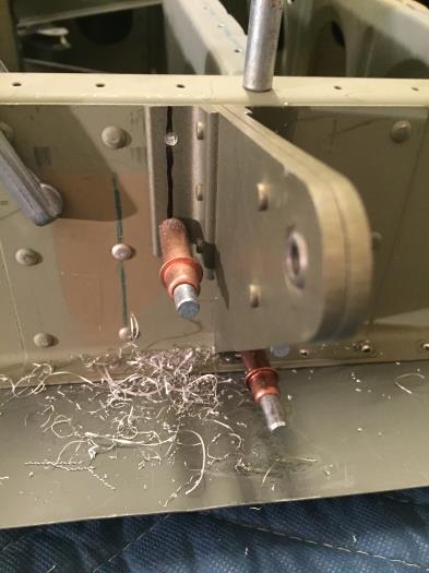 Inboard aileron bracket