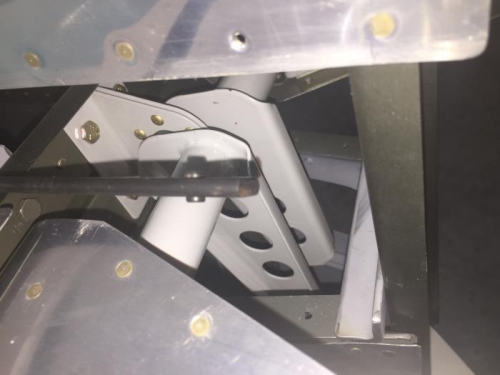 Elevator Bellcranks aligned!