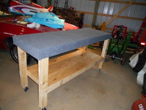 EAA 1000 workbench with carpet
