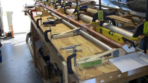 You can see the one clamped rib in the center of the picture.