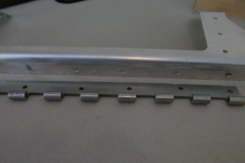 Crappy Cooler Box Face and Hinge