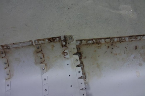 RH Corner Skin Damage