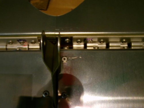 AST Hinge Misalignment