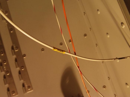 White GPS Out Wire with Tag