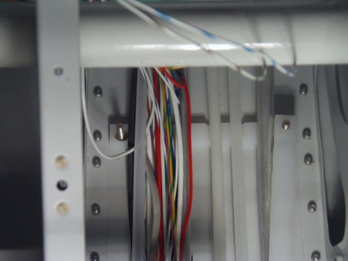 Pwr Outlet Wire Under Pitot Tube