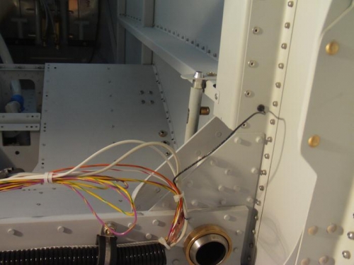 RH Spar Pin Switch/Wiring