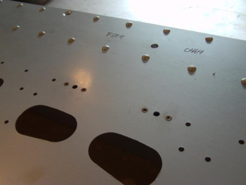 Nutplates in F-1204 Center Section