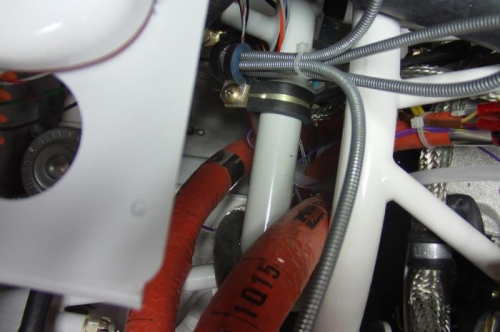 Hoses at Engine Stand Off & Mount