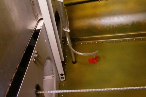 Lower End of Vent Tube & Air Line