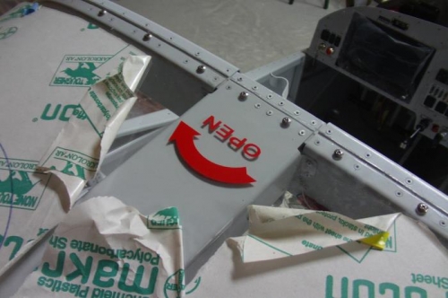 Canopy Latch Handle Placard