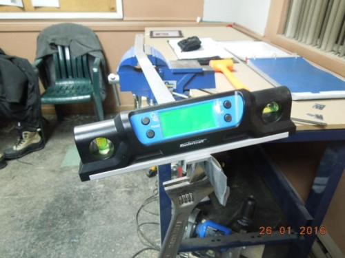 Twisting longeron F843