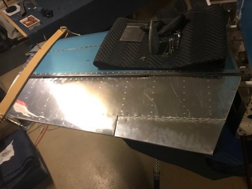 Left elevator mounted to stabilizer