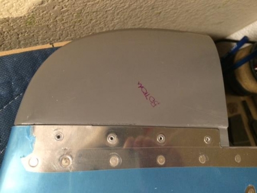 Bottom left fiberglass tip