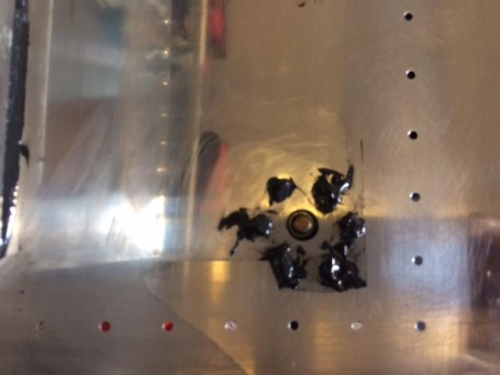 Shop head with sealant