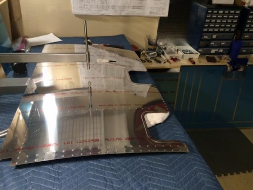 Bottom skin for right wing