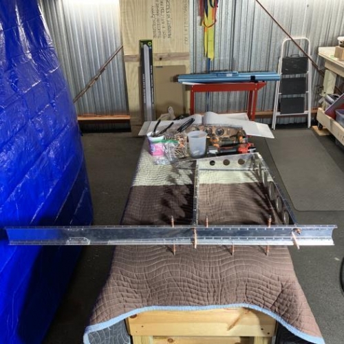 Vertical stab ribs and spar