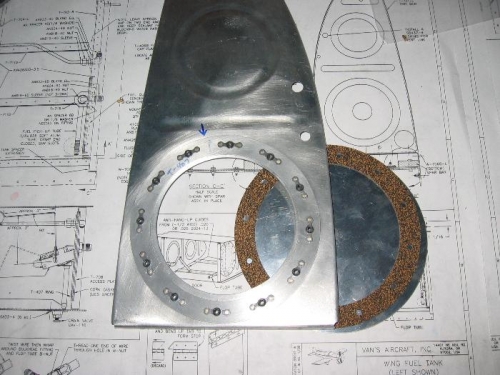 Fuel tank inspection cover