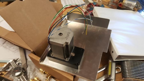 Servo in place on the mount