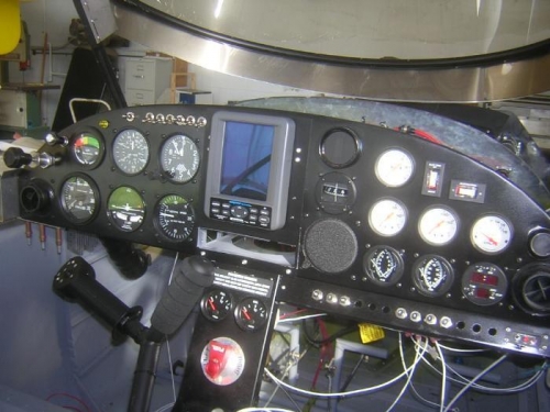 New radio stach replaces KX170B and glideslope