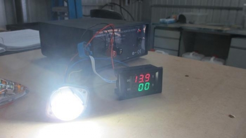 13.9VDC, 0.0Amps. Now that's low power!