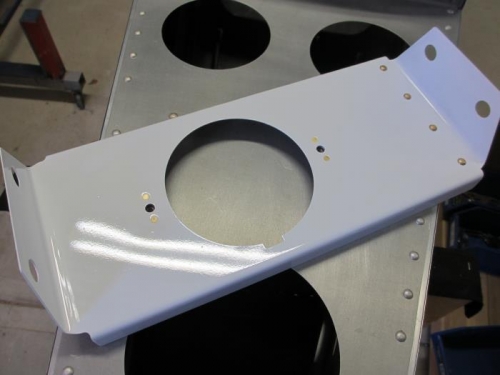 The landing ight mounting plate, painted and assembled