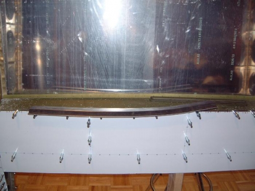 curved bay stiffener