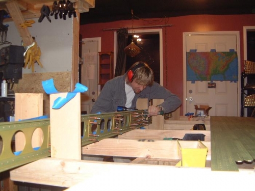 Riveting Left Rear Spar