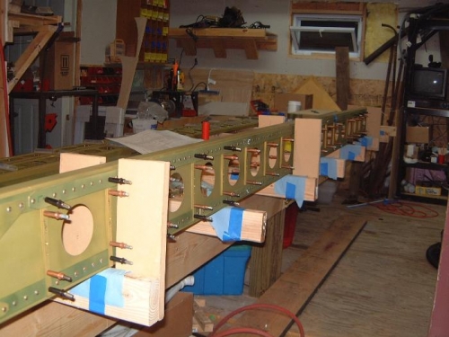 Left main riveted spar