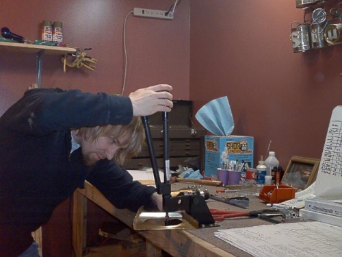 Riveting nose rib stiffeners