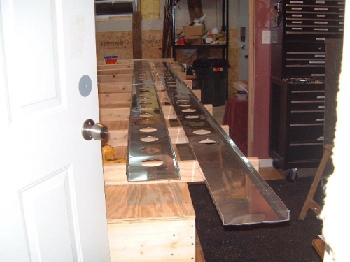 Main Spars layed out on table