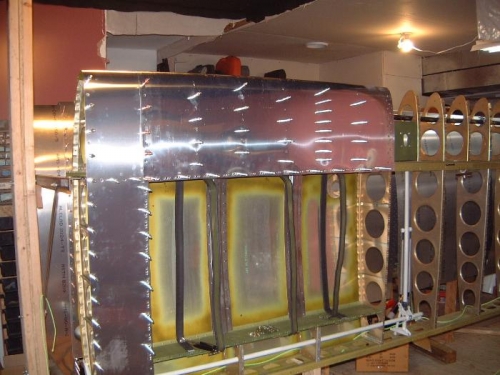 Left skin installed one more time.