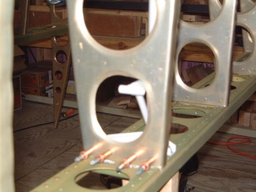 Blurry aileron bell crank mod to rib