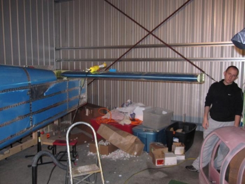Horizontal stabilizer bolted on