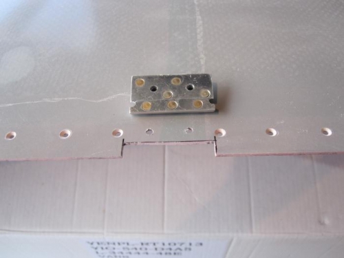 Cowl Upper Pin Retainer