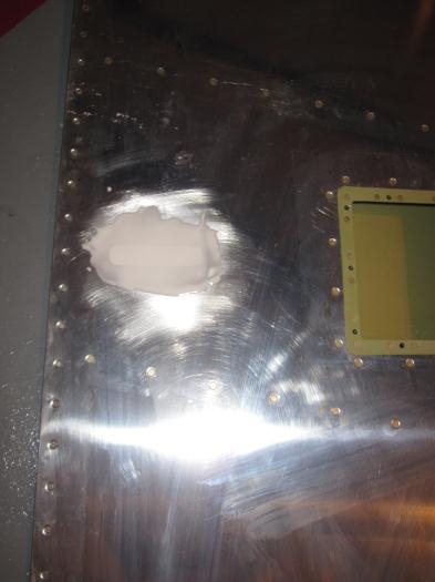 Filled rudder trim hole