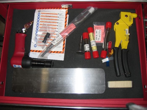 Souix 3x rivet gun, bits, and bucking bars
