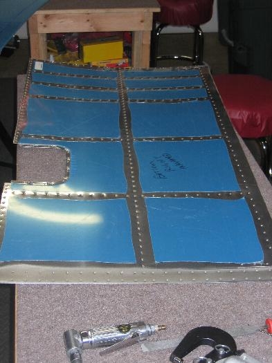 Right inboard bottom skin