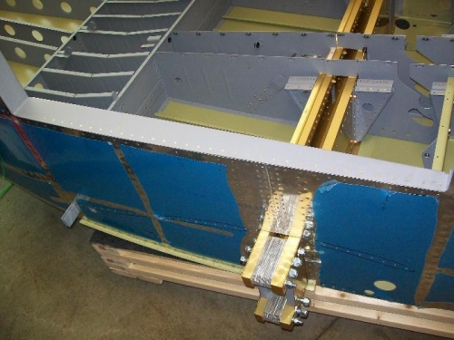 Right middle cabin deck