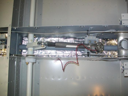 Flap motor and Flap Torque Tube assembly