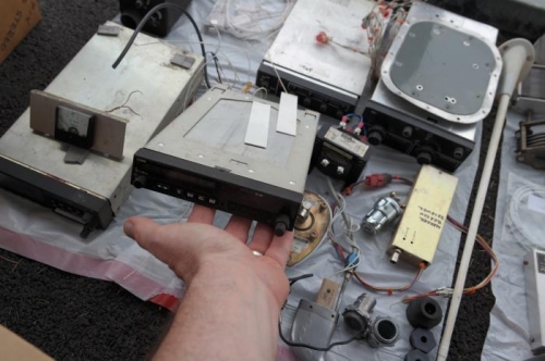 SL-40 Com radio (works!)