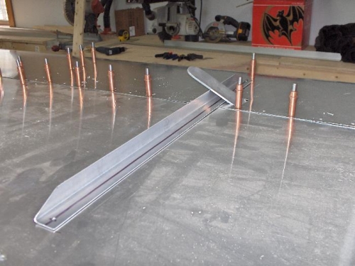 L angle support not yet drilled