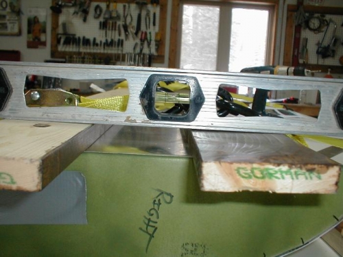 Leveling ensuring HS is not twisted